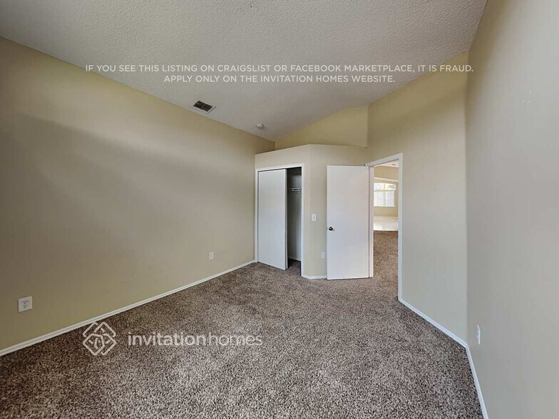 Building Photo - 1608 Maplestead Ct