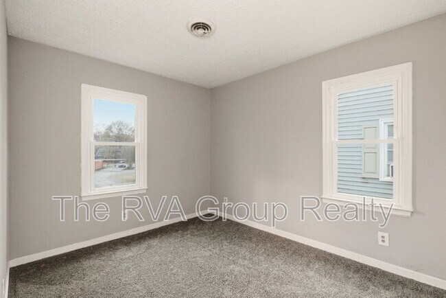 Building Photo - 3202 Utah Pl