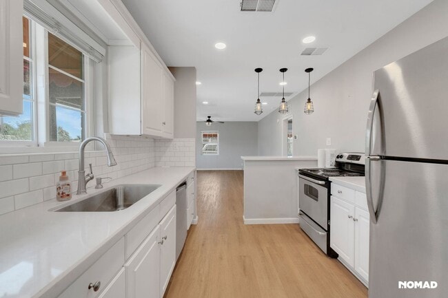 Building Photo - Charming 2BR House in Phoenix
