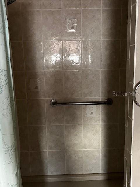 Building Photo - 731 Agua Way