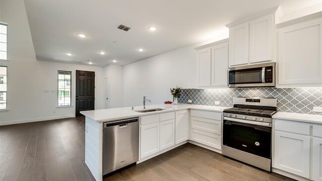 Building Photo - 7223 Panicum Dr