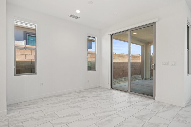 Building Photo - 73584 Henri Dr