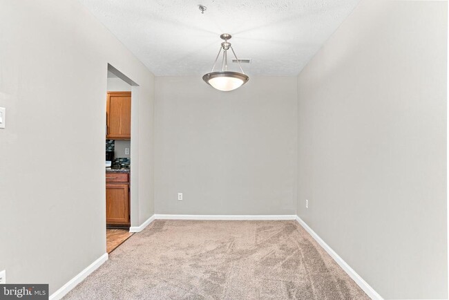 Building Photo - 127 Brookland Terrace