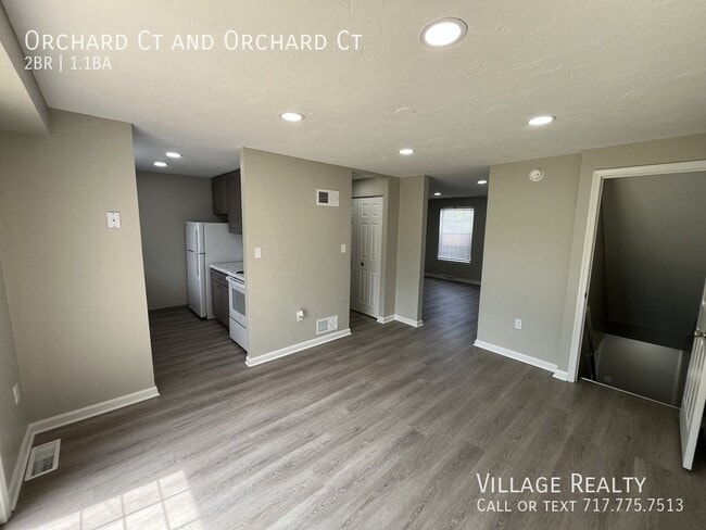 Building Photo - 306 Orchard Ct