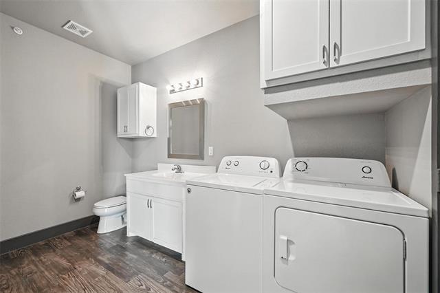 Building Photo - 903 Fannin St
