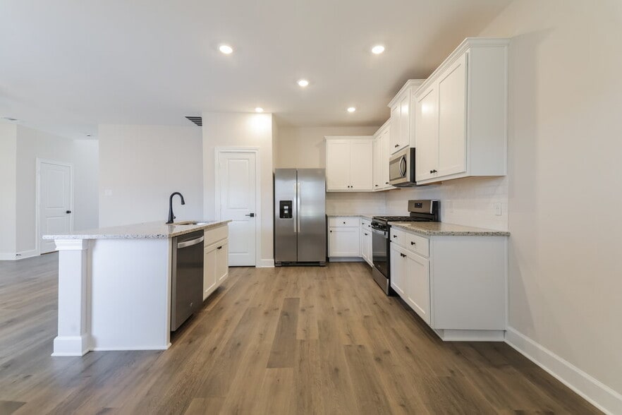 Building Photo - 1115 Windermere Wy