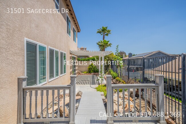 Building Photo - 31501 Sagecrest Dr