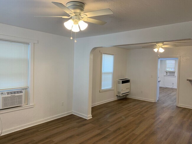 Building Photo - Charming 3-Bedroom Home for Rent