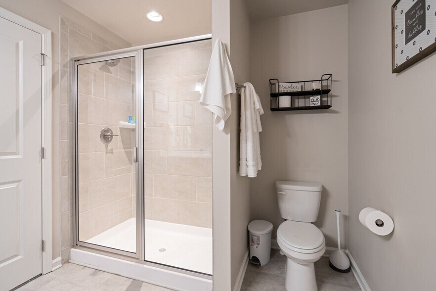 Building Photo - 2029 Pinnacle Walk