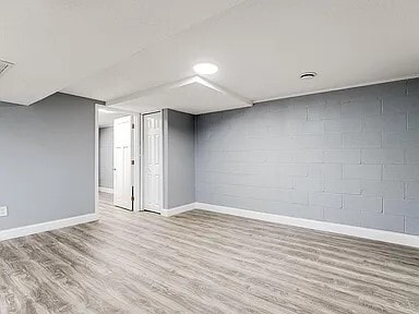 Building Photo - 6695 Upper 167th St W