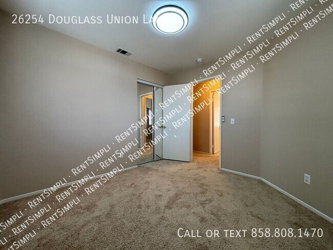 Building Photo - 26254 Douglass Union Ln