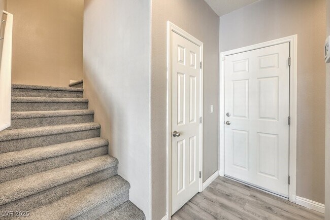 Building Photo - 4516 Townwall St