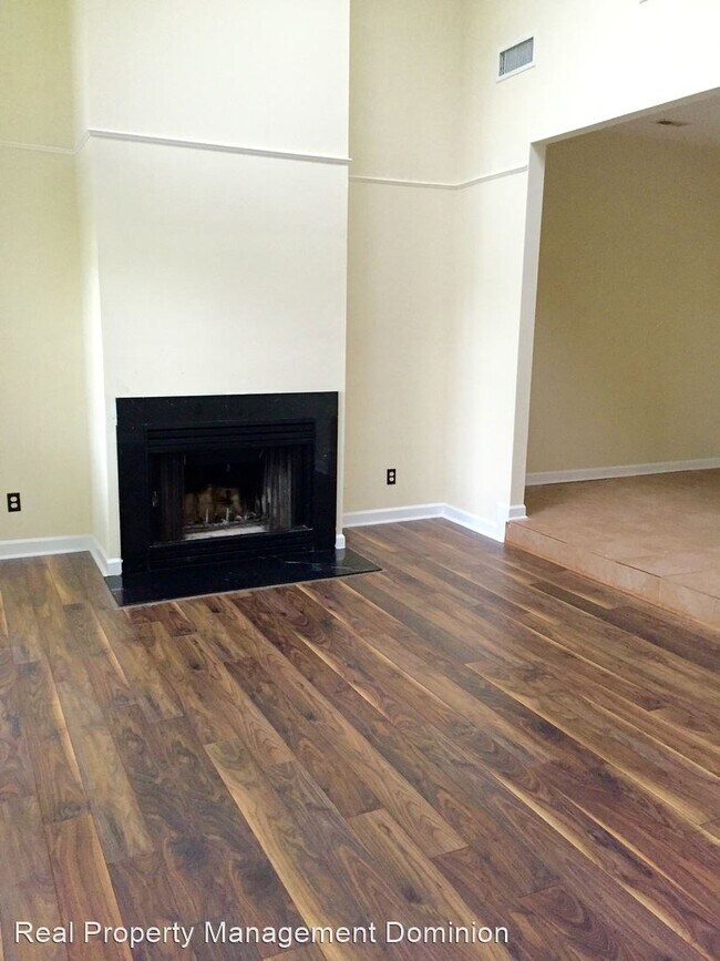 Building Photo - 3 br, 2 bath House - 100 River Walk Court