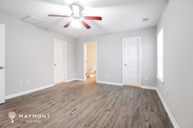 Building Photo - 105 Glazed Springs Ct