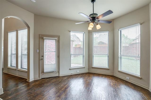 Building Photo - 1505 E Branch Hollow Dr