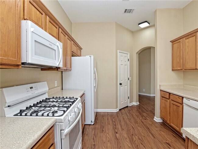 Building Photo - 7220 Black Panda Trail