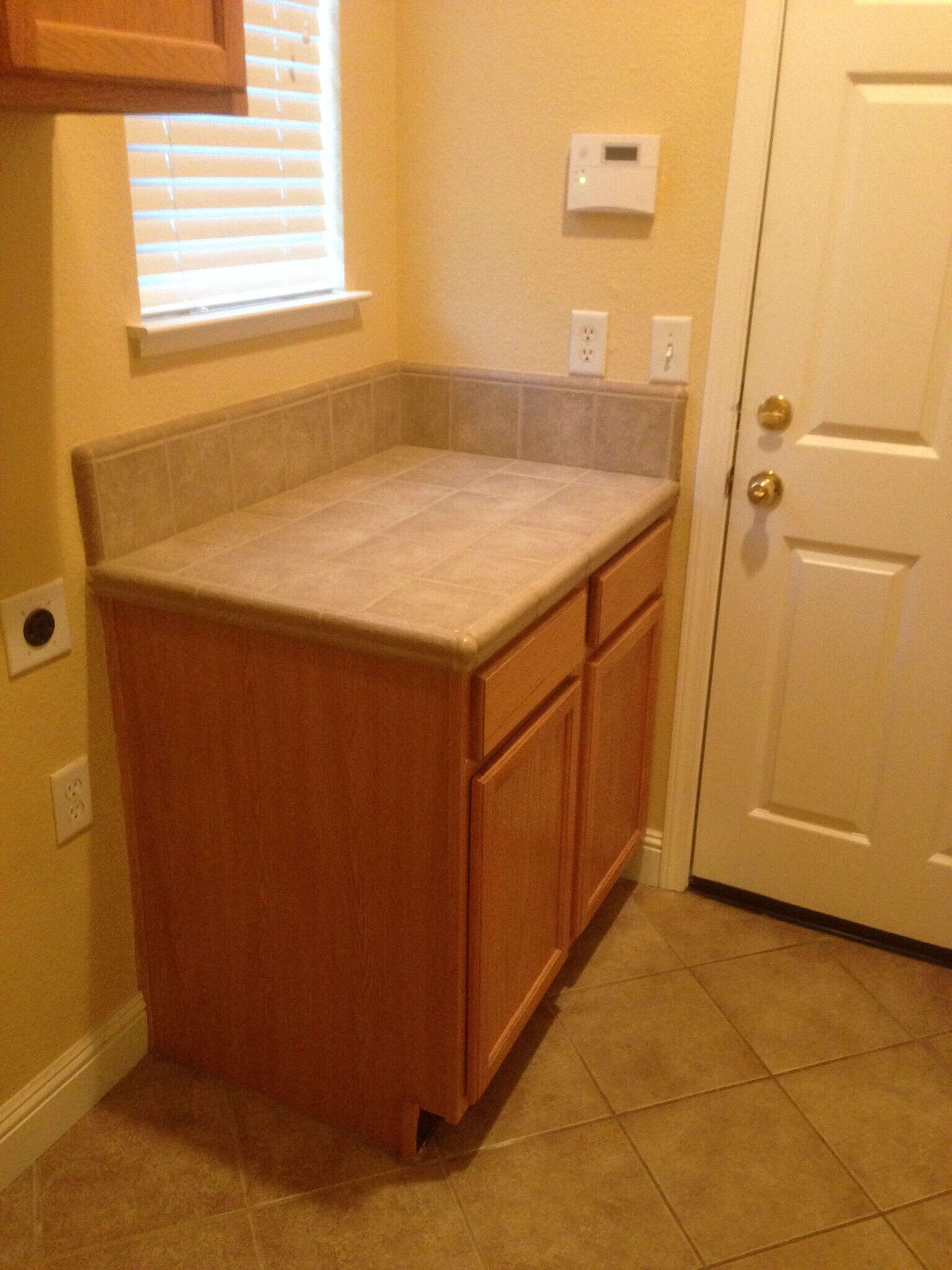 Building Photo - 2141 Buck River St