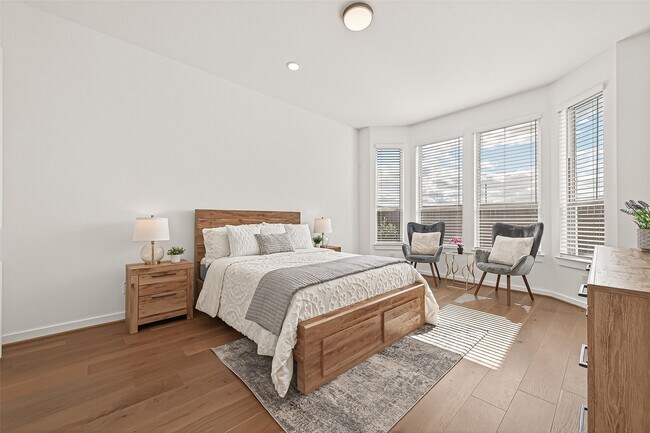 Building Photo - 7427 Compass Dr