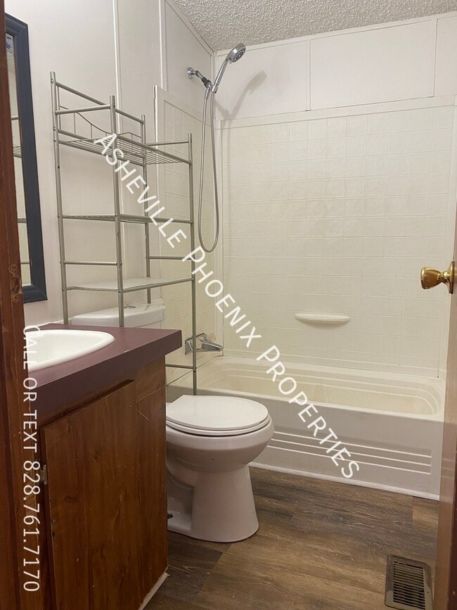 Building Photo - 35 Albert Warren Rd