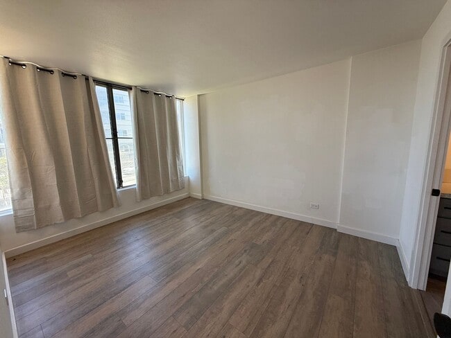 Building Photo - OCEAN View Unfurnished 1 bed/1 bath in Puu...