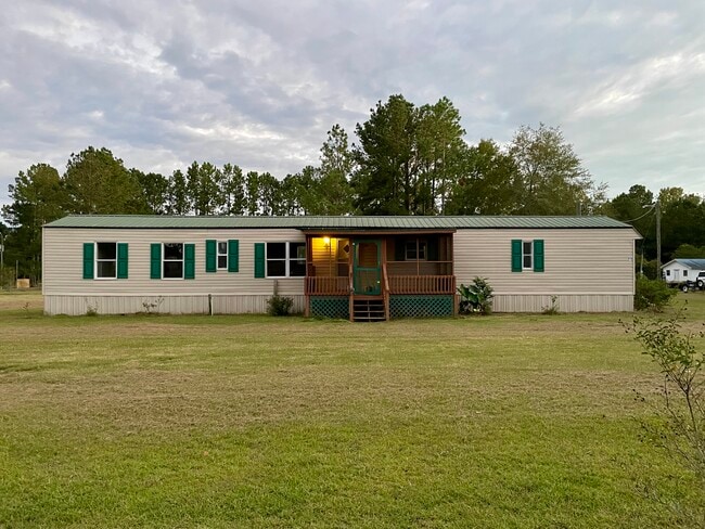 Building Photo - 2100 Bryan Ct