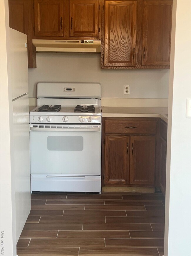 Primary Photo - 21 Lexington Hills Rd