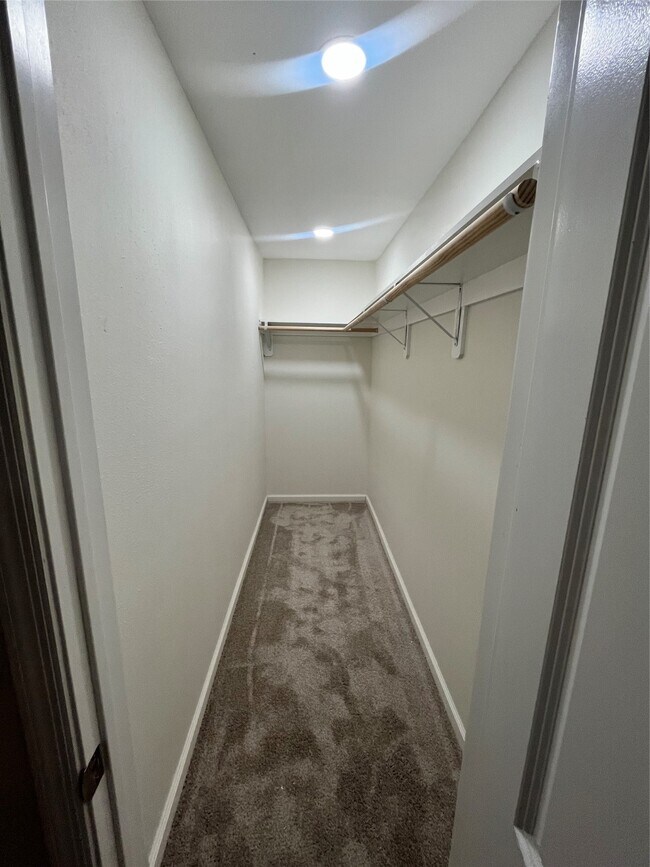 Building Photo - 3538 Orange Grove Dr