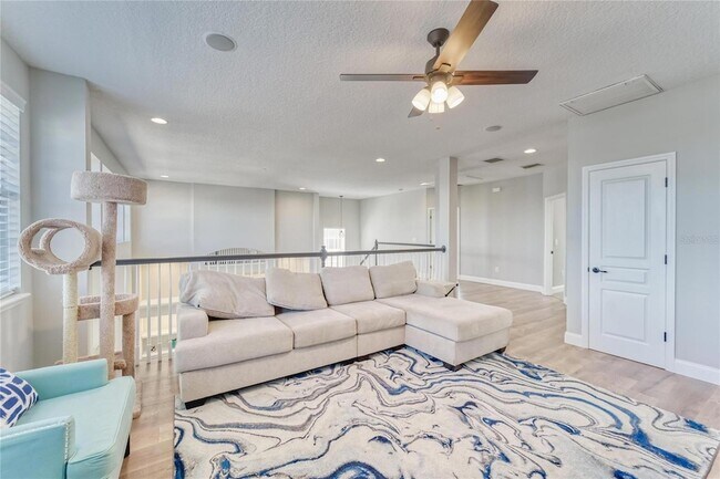 Building Photo - 5225 Brighton Shore Dr