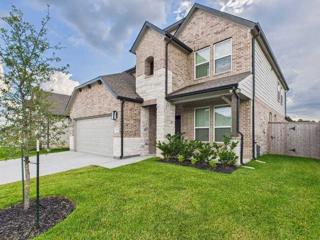 Building Photo - 11823 Maple Oak Dr