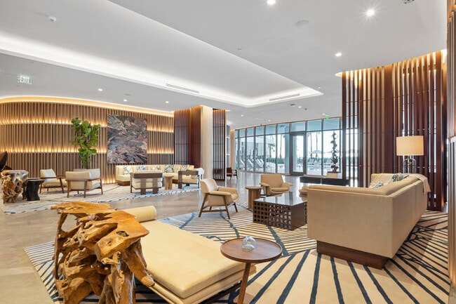 Building Photo - 1116 N Ocean Blvd