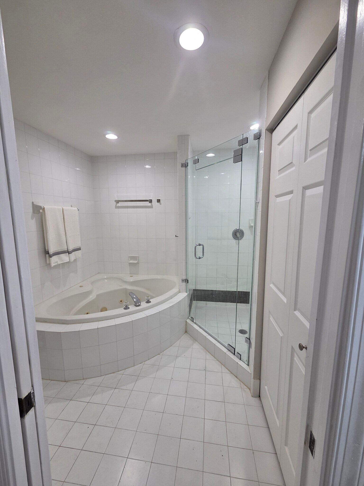 Primary Bath - 330 NW 67th St