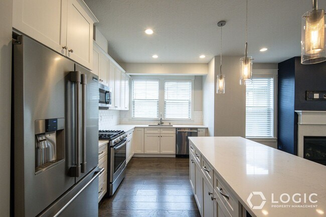 Building Photo - 10463 S Crimson Sage Ln