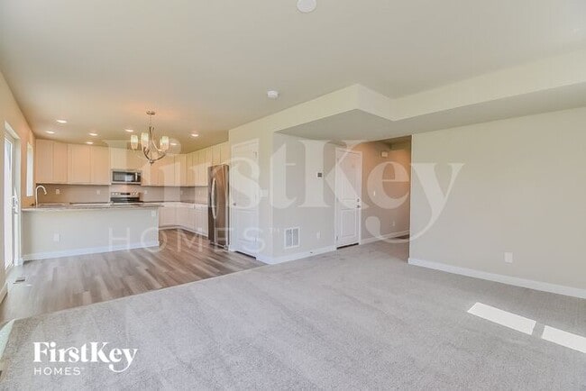 Building Photo - 10393 Luneth Dr