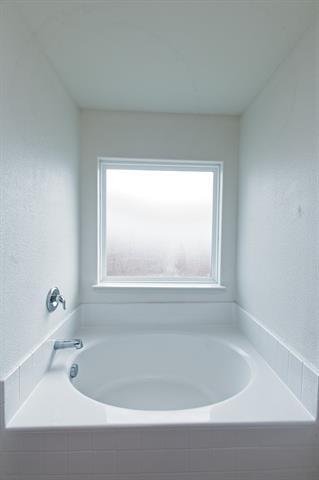 Building Photo - 1829 Persimmon Dr
