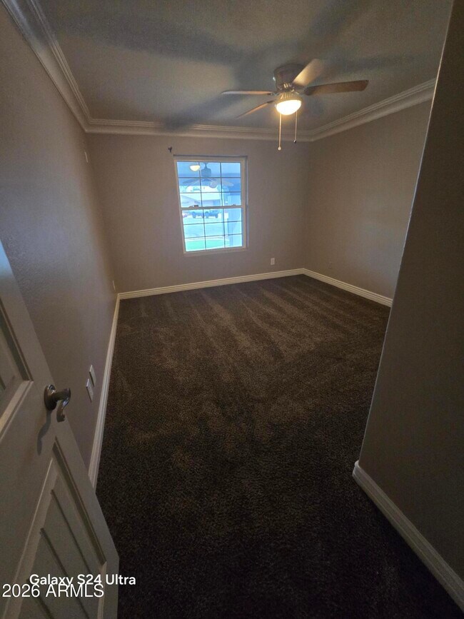 Building Photo - 3745 W Lupine Ave