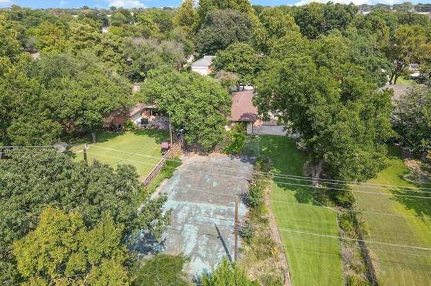 Building Photo - 2913 Ridgedale Dr