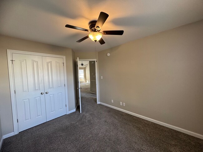 Building Photo - Beautiful Single Family Home