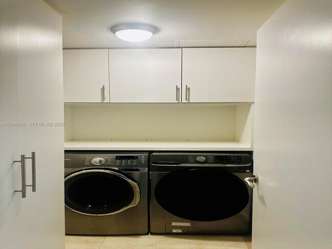 Building Photo - 3301 NE 183rd St