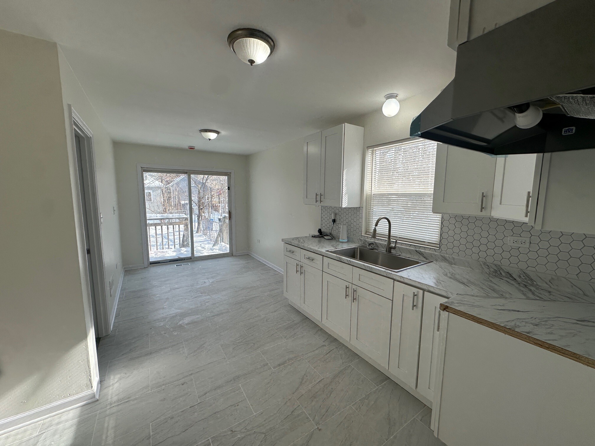 Building Photo - 12327 S Parnell Ave