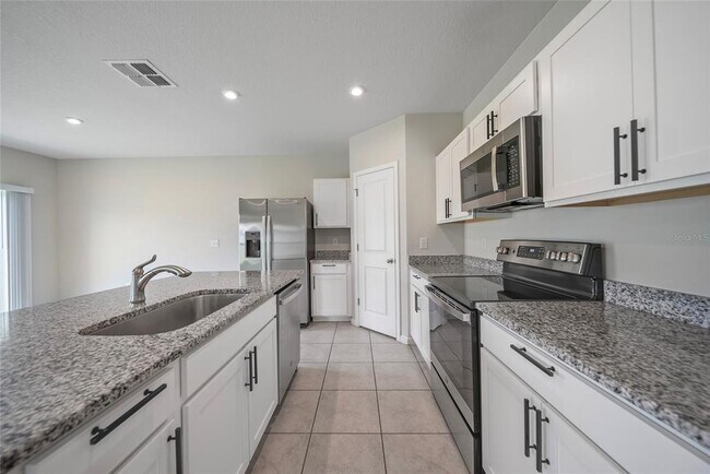 Building Photo - 489 Panaro Ln