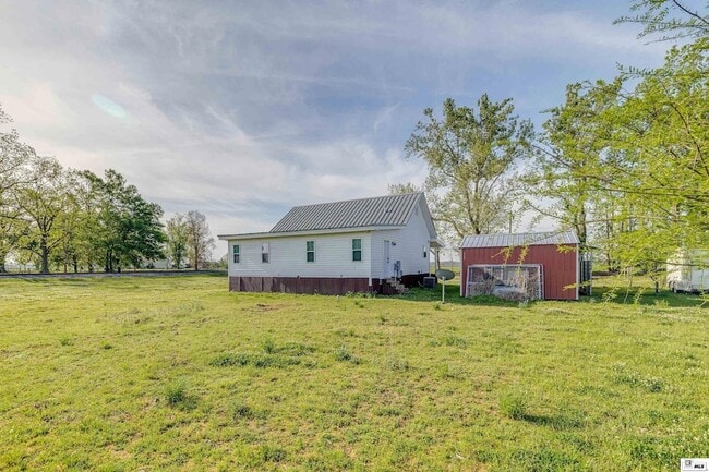 Building Photo - 6391 Paulette Pipes Rd