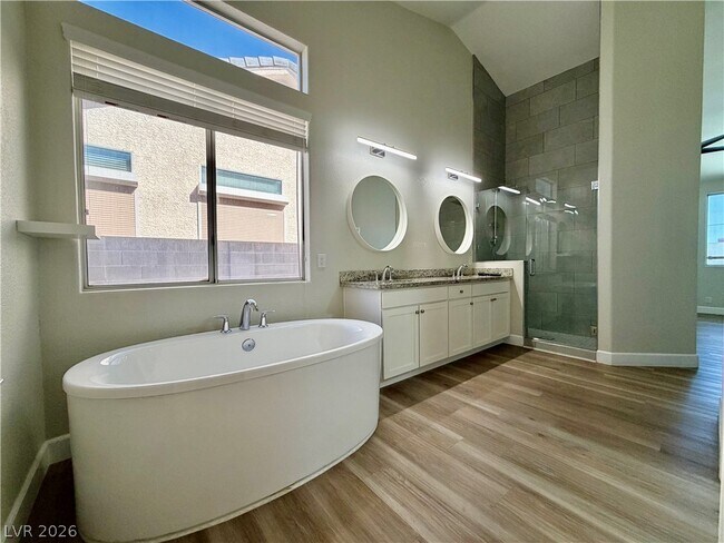 Building Photo - 5524 Flora Spray St