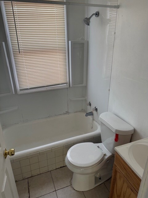 Building Photo - 14810 Rossini Dr