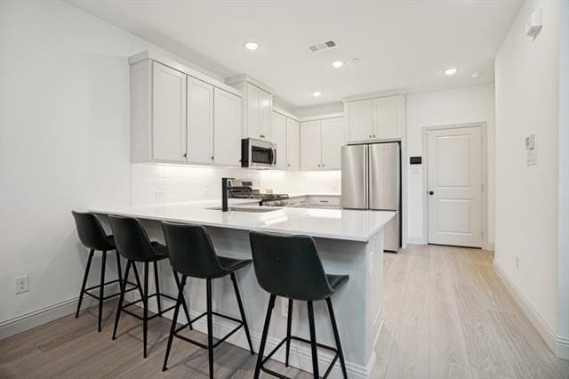 Building Photo - 420 Parkside Dr
