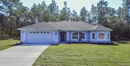 Building Photo - 5825 N Larkspur Way