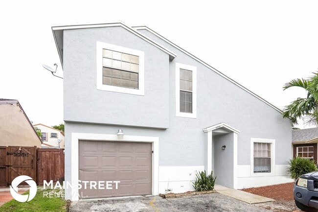 Building Photo - 18954 NW 63rd Ct Cir
