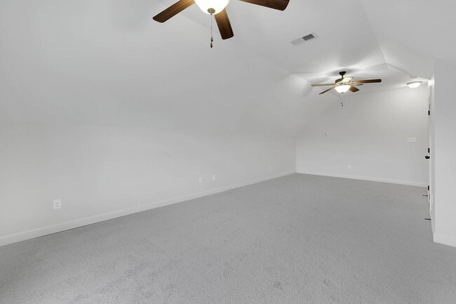 Building Photo - For Lease in Gallatin Zoned Liberty Creek Schools for Middle and High school