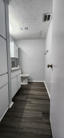 Building Photo - 705 Intrepid Dr