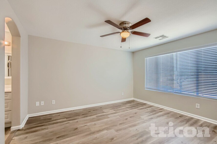 Building Photo - 13409 N 127th Dr