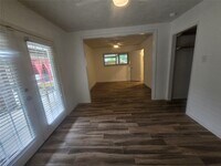 Building Photo - 9802 Sagepike Dr